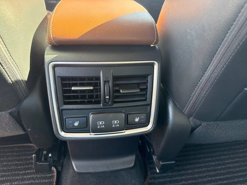 Used 2022 Subaru Forester Touring AWD/4WD image 20