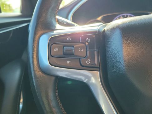 Used 2020 Chevrolet Blazer Premier w/ Driver Confidence II Package FWD image 25
