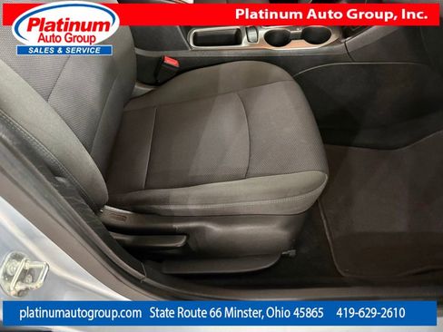 Used 2017 Chevrolet Cruze LT w/ Sun And Sound Package FWD image 37