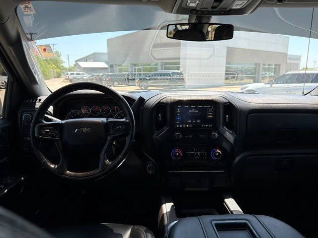 Used 2021 Chevrolet Silverado 1500 RST w/ Texas Edition Plus AWD/4WD image 9