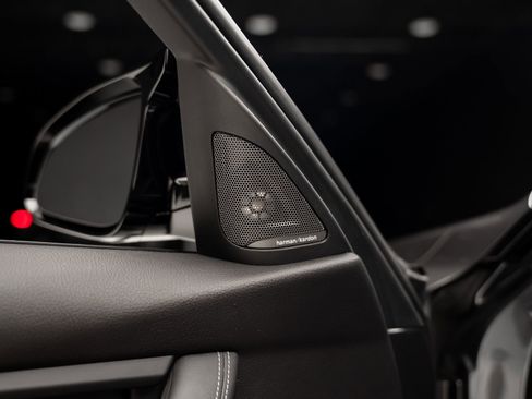 Used 2017 BMW M3 image 58