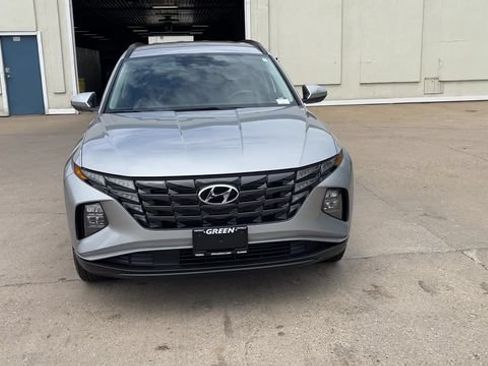Used 2024 Hyundai Tucson SEL FWD image 3