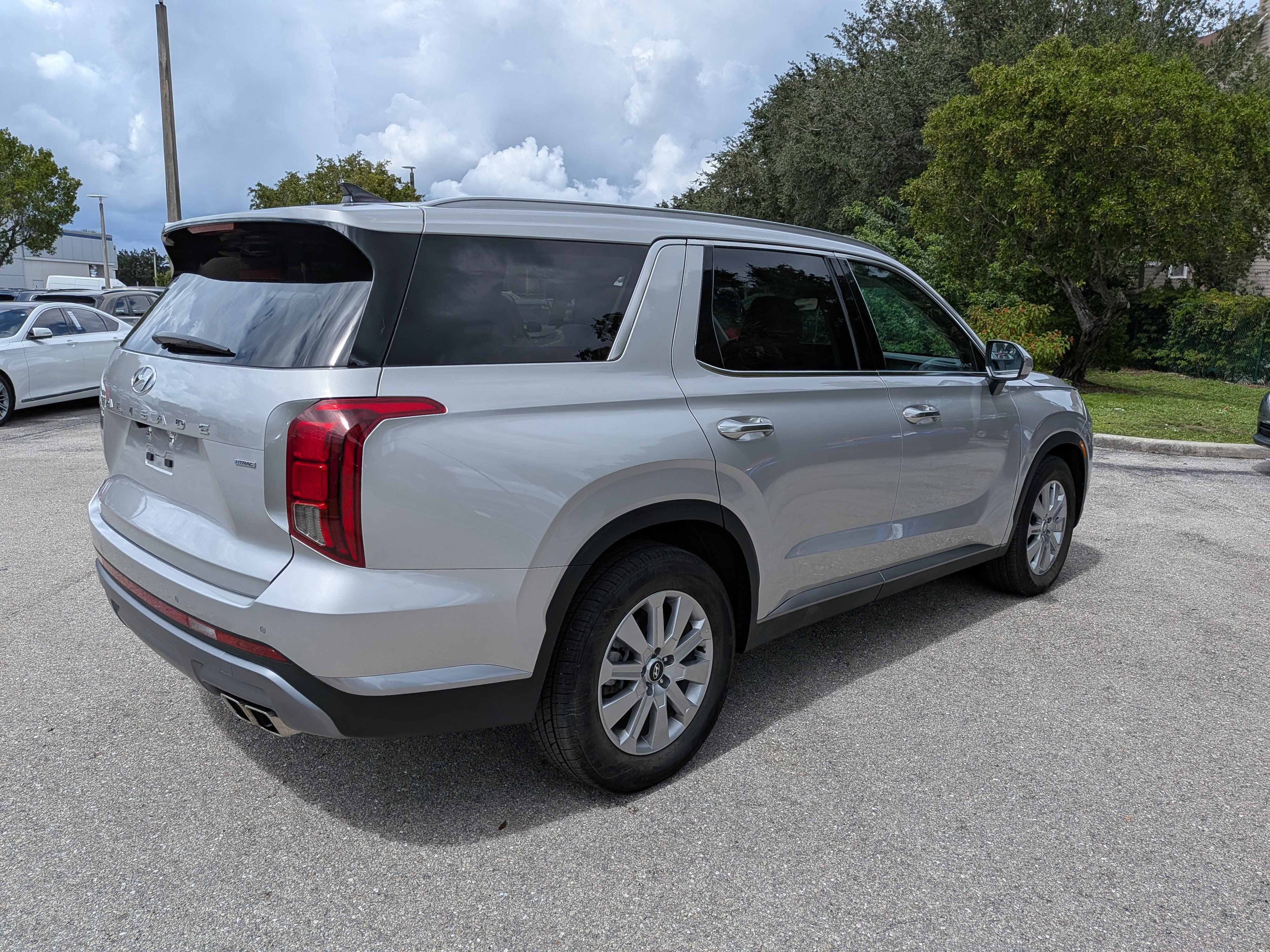 Used 2025 Hyundai Palisade SEL AWD/4WD image 4