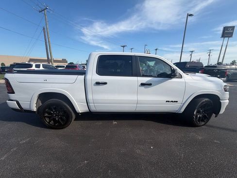 Used 2025 RAM 1500 Laramie w/ Night Edition AWD/4WD image 4