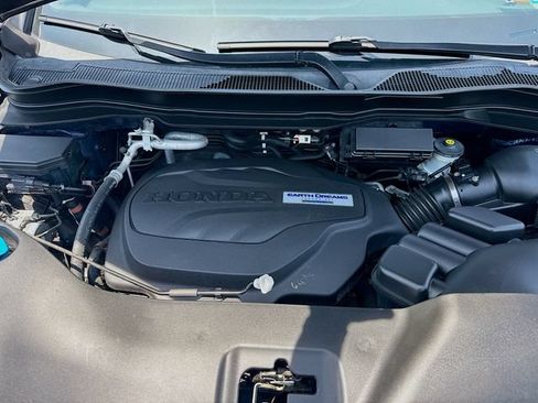 Used 2016 Honda Pilot Touring image 39