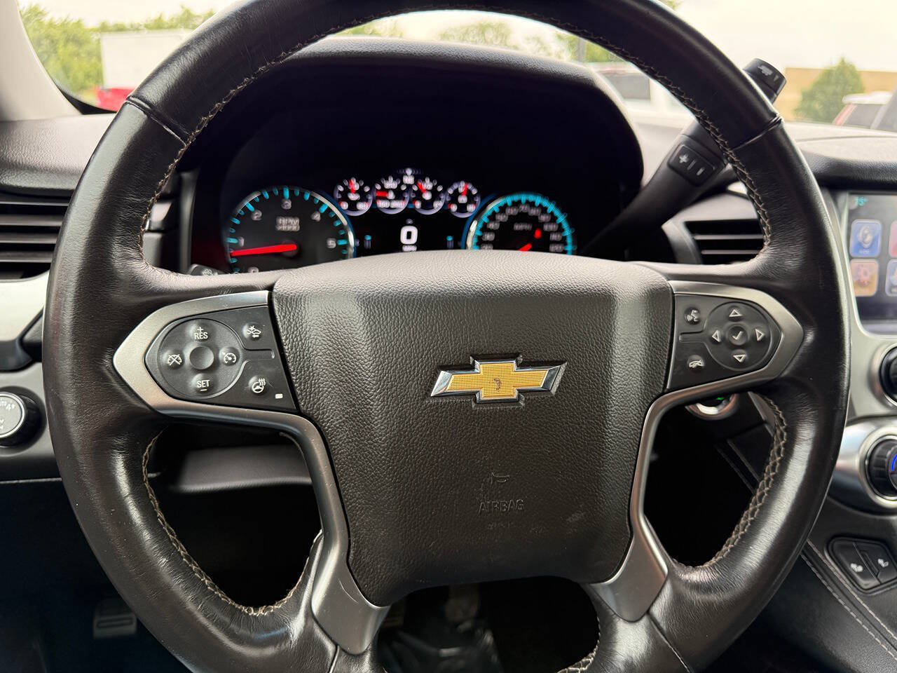 Used 2017 Chevrolet Tahoe LT w/ LT Signature Package AWD/4WD image 12