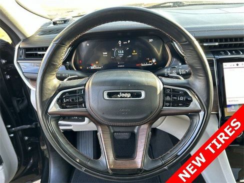 Certified 2022 Jeep Grand Cherokee Summit w/ Adv Protech Group IV image 18