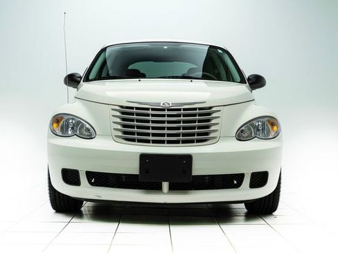 Used 2007 Chrysler PT Cruiser Touring w/ Fleet Value Group I image 6