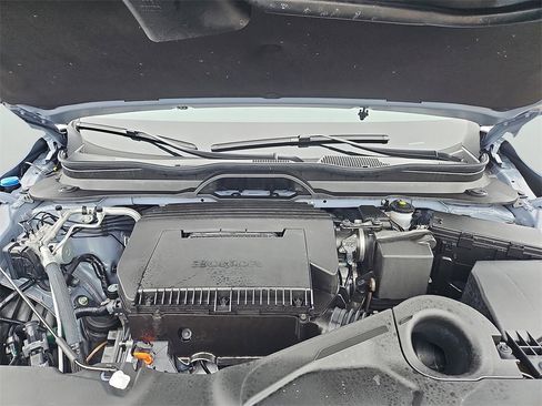 Used 2025 Honda Pilot Sport image 31