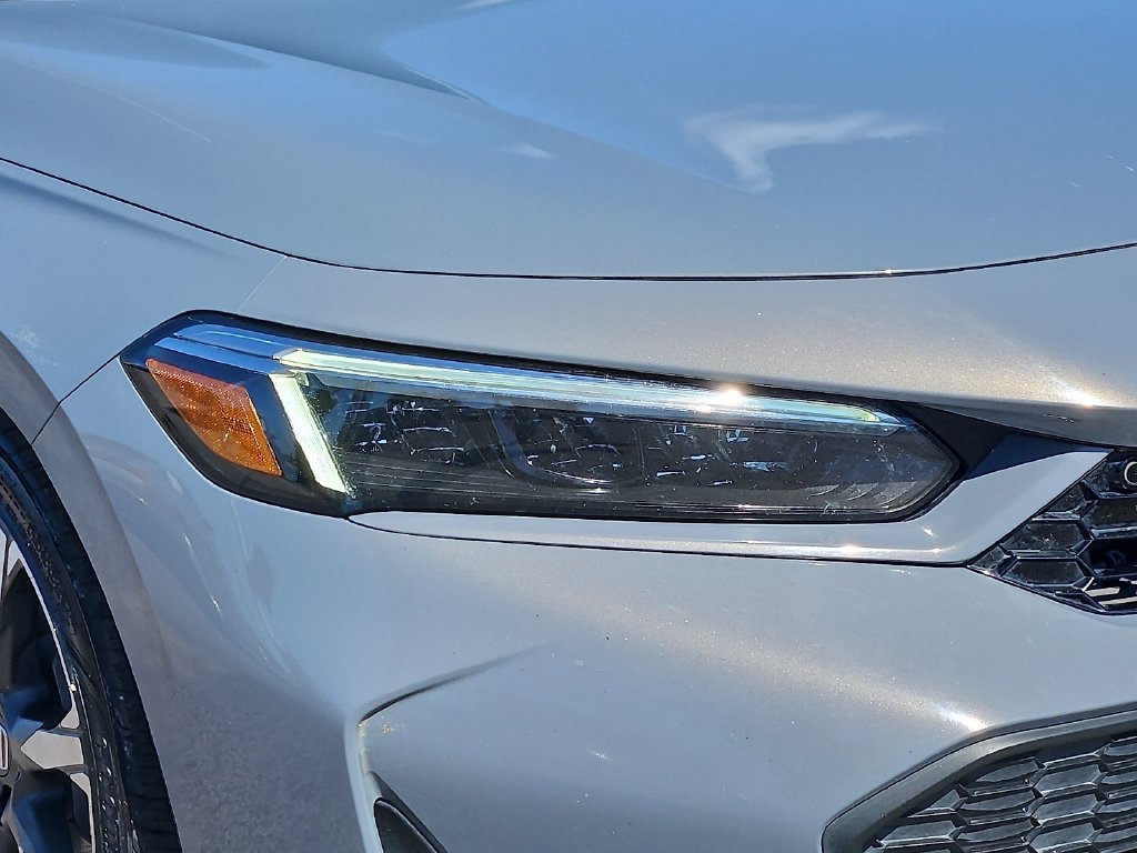 Used 2025 Honda Civic Sport image 8