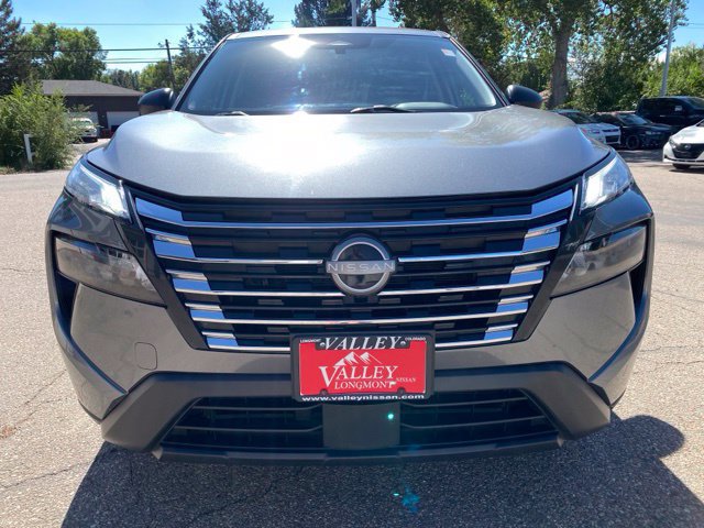 Used 2024 Nissan Rogue S FWD image 8