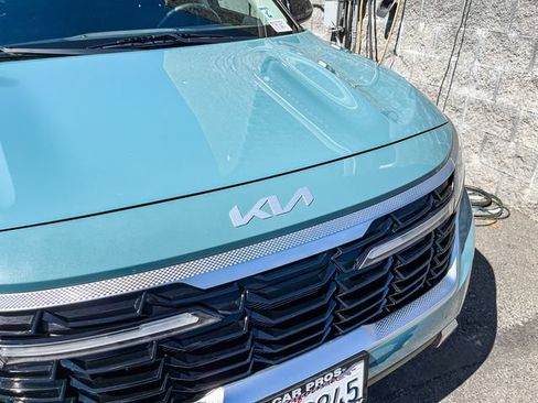 Certified 2025 Kia Seltos S FWD image 4
