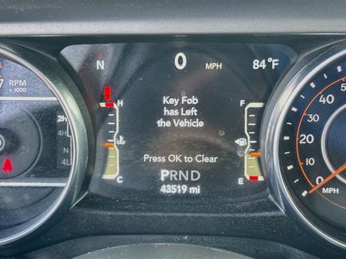 Used 2023 Jeep Wrangler Unlimited Sport AWD/4WD image 13