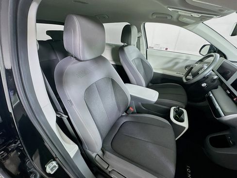 Used 2024 Hyundai Ioniq 5 SEL image 31