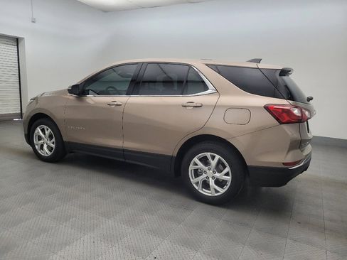 Used 2018 Chevrolet Equinox LT FWD image 3