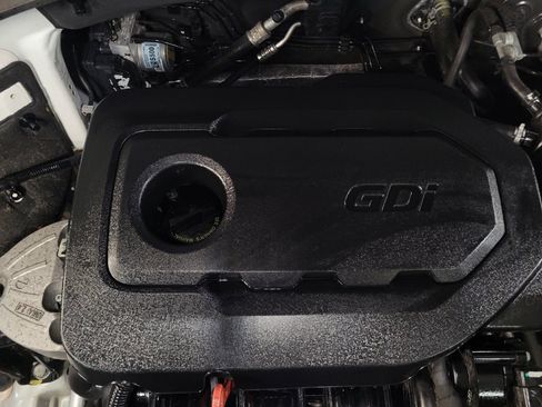 Used 2020 Hyundai Santa Fe SE w/ Cargo Package image 30