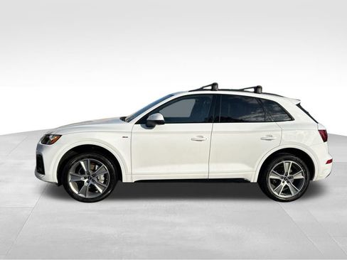 Used 2025 Audi Q5 2.0T Premium image 2