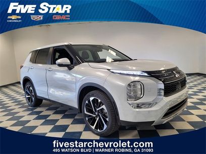 Used 2024 Mitsubishi Outlander SE Black Edition