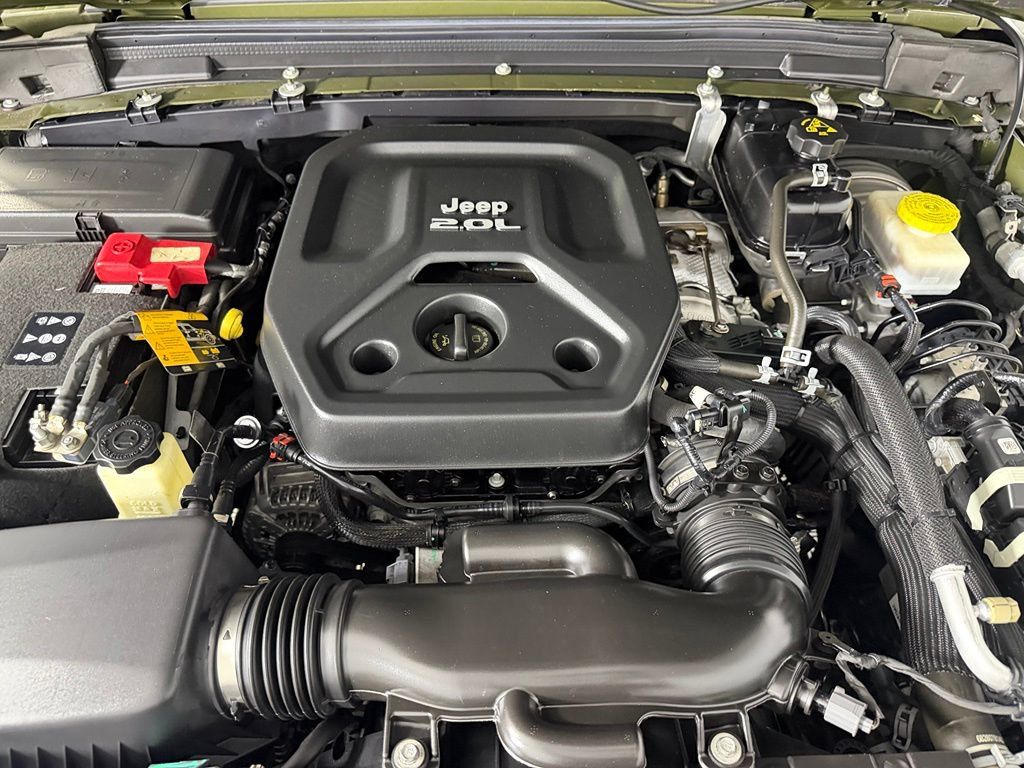 Used 2022 Jeep Wrangler Unlimited Sport AWD/4WD image 21