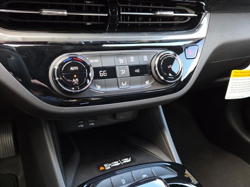 New 2026 Buick Envista Sport Touring w/ Convenience I Package image 18