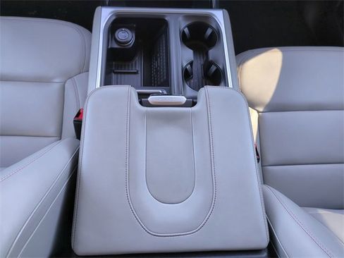 Used 2025 Ford Expedition Max Active image 19