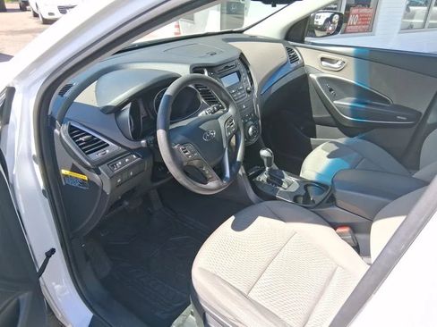 Used 2014 Hyundai Santa Fe Sport image 3