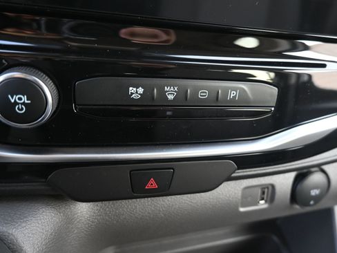 New 2025 Ford Transit 350 XLT image 26