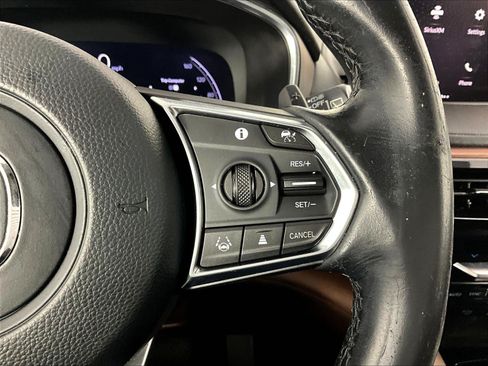 Certified 2023 Acura MDX w/ Technology Package FWD image 12