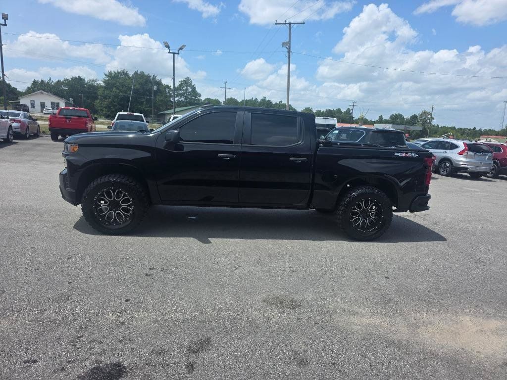 Used 2020 Chevrolet Silverado 1500 Custom w/ Custom Convenience Package AWD/4WD image 1