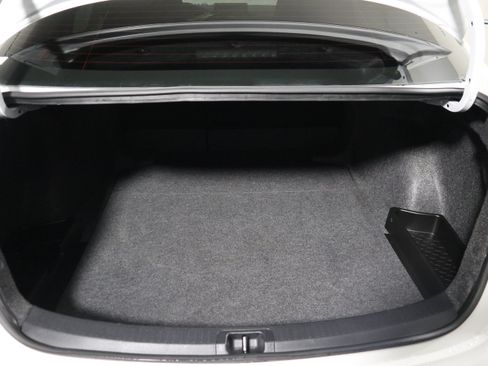 Used 2025 Toyota Corolla LE FWD image 8