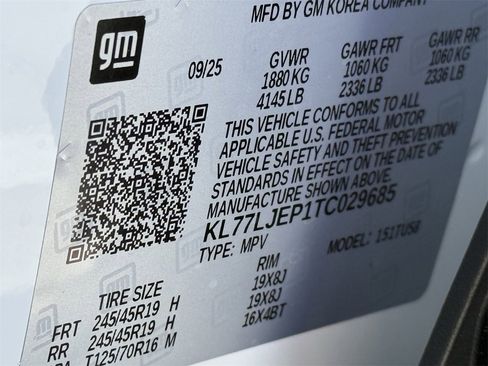 New 2026 Chevrolet Trax RS w/ Sunroof Package image 28