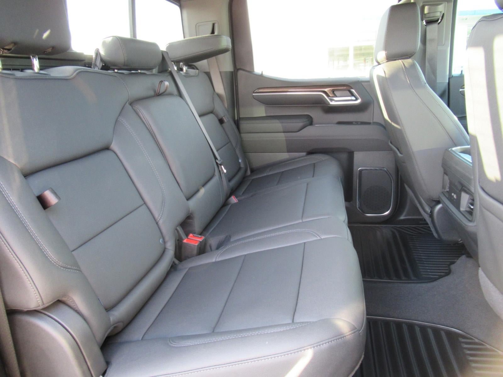 New 2026 Chevrolet Silverado 1500 RST w/ Convenience Package II AWD/4WD image 32