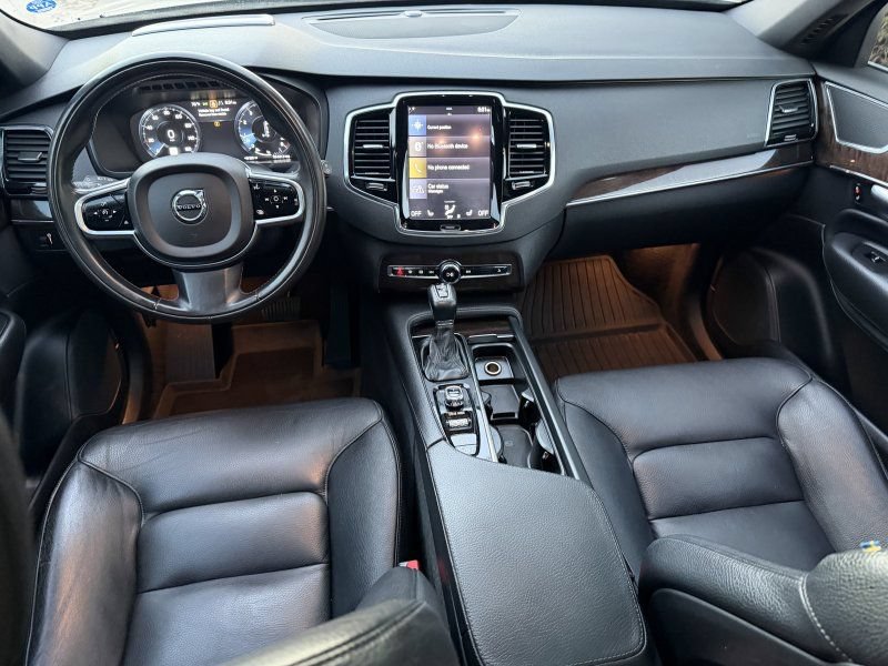 Used 2016 Volvo XC90 T6 Momentum w/ Momentum Plus Package AWD/4WD image 22