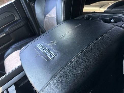 Used 2019 RAM 2500 Limited AWD/4WD image 35