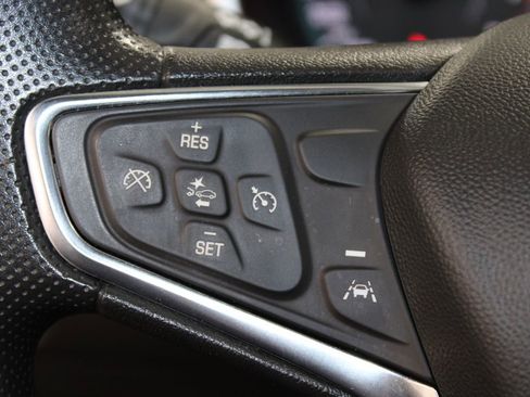 Used 2024 Chevrolet Malibu LT image 19