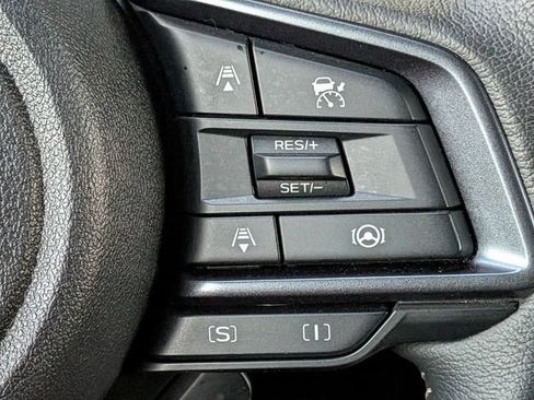Used 2025 Subaru Forester Limited AWD/4WD image 19