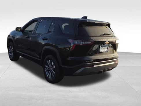 Certified 2026 Chevrolet Equinox LT w/ Safety and Technology Package FWD image 3