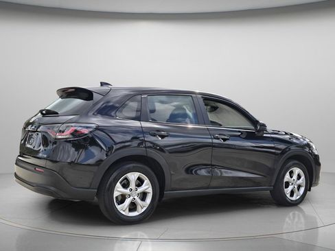 Certified 2024 Honda HR-V LX image 7
