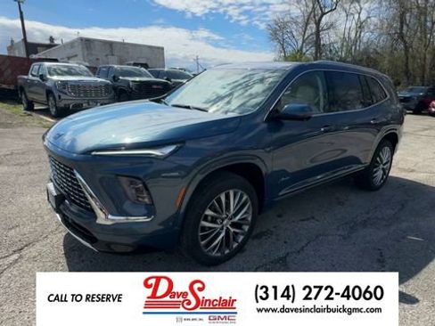 New 2026 Buick Enclave Avenir w/ Super Cruise Package FWD image 4