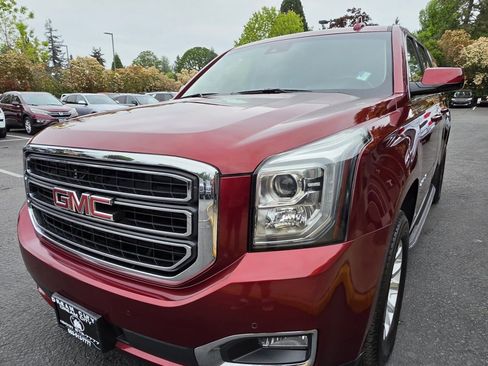 Used 2018 GMC Yukon XL SLT AWD/4WD image 16