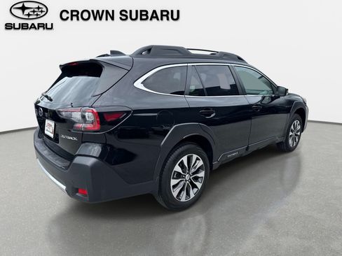 Certified 2025 Subaru Outback Limited AWD/4WD image 4