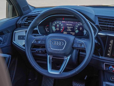 Certified 2025 Audi Q3 2.0T Premium w/ Convenience Package image 25