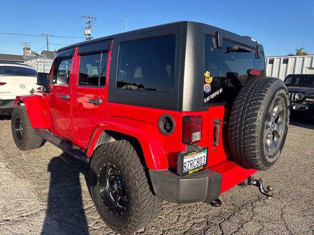 Used 2018 Jeep Wrangler Unlimited Sahara w/ Connectivity Group AWD/4WD image 7