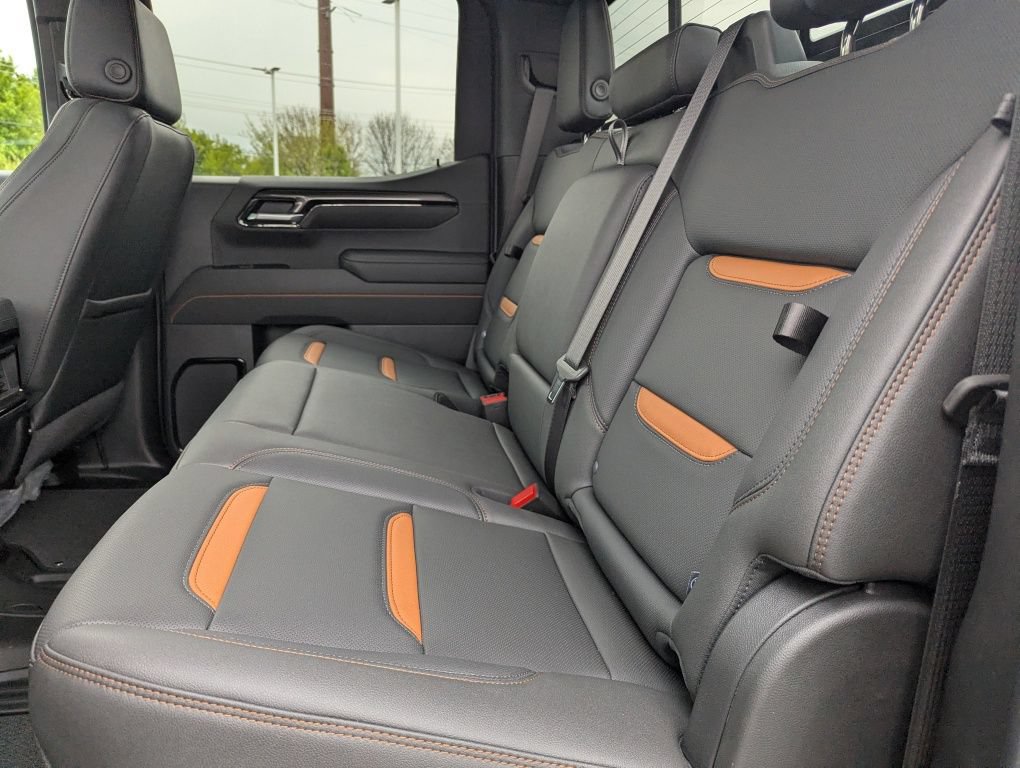 New 2026 GMC Sierra 1500 AT4 w/ AT4 Premium Package AWD/4WD image 33