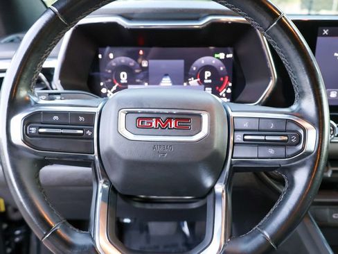 Used 2024 GMC Canyon Elevation image 22