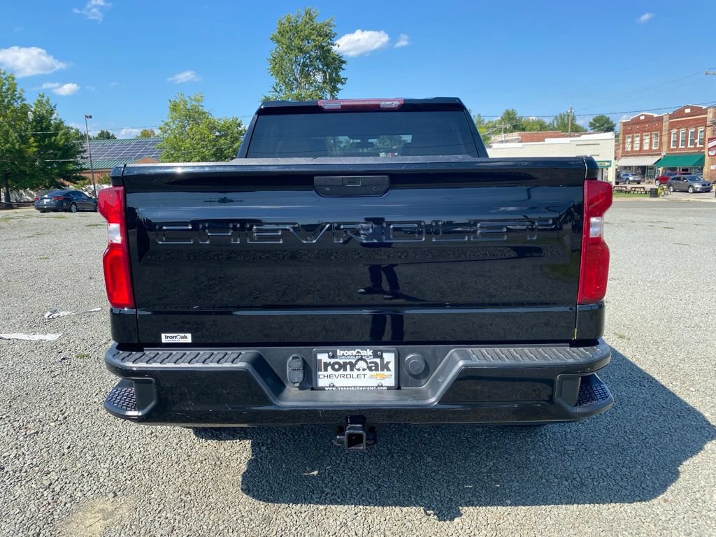 Used 2022 Chevrolet Silverado 1500 Custom RWD image 4