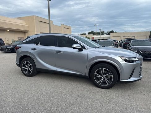 Used 2025 Lexus RX 350 Premium w/ Accessory Package (K3) FWD image 4