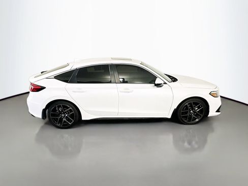 Used 2024 Honda Civic Sport Touring image 8