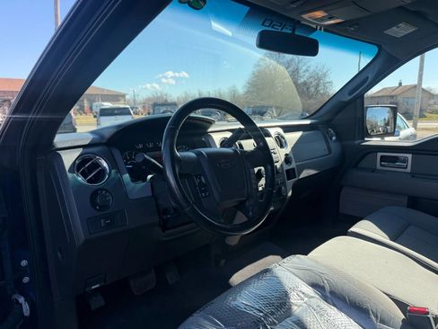 Used 2011 Ford F150 XLT w/ XLT Chrome Pkg image 11