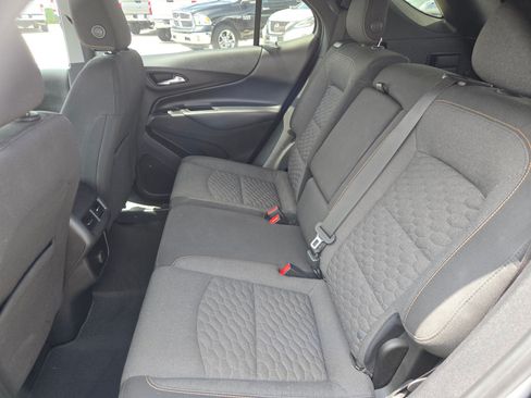 Used 2018 Chevrolet Equinox LT FWD image 13
